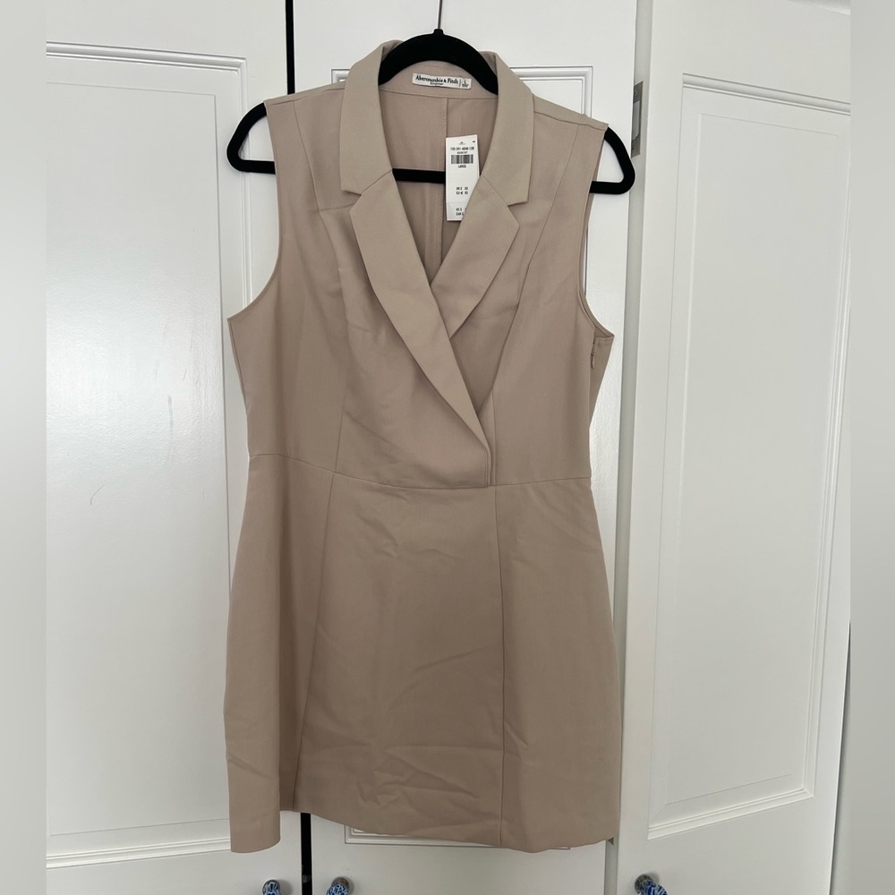 NWT Abercrombie sleeveless dress